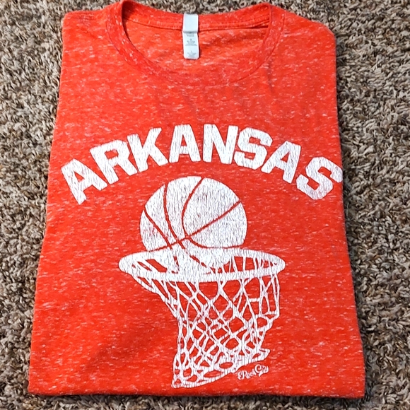 Arkansas Razorbacks T-Shirt - Picture 1 of 5
